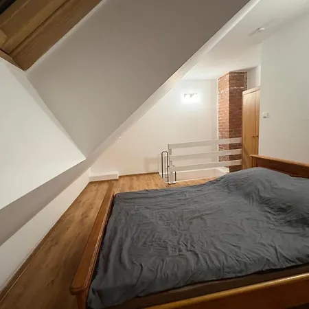 Dwa Pietra Na Starowce