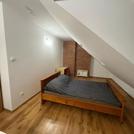 Dwa Pietra Na Starowce * Hlohov,